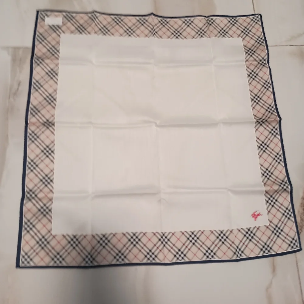 Burberry Cotton Handkerchief Check Light